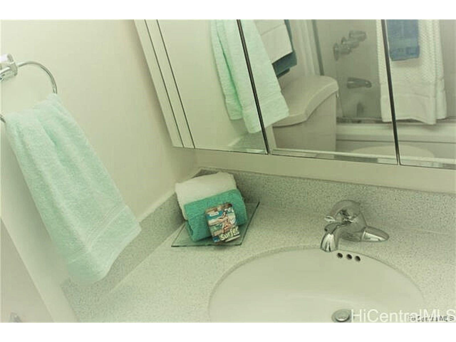 Photo 10 of 11