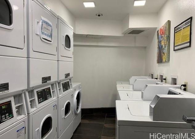 2045 Kalakaua Avenue  Unit 802