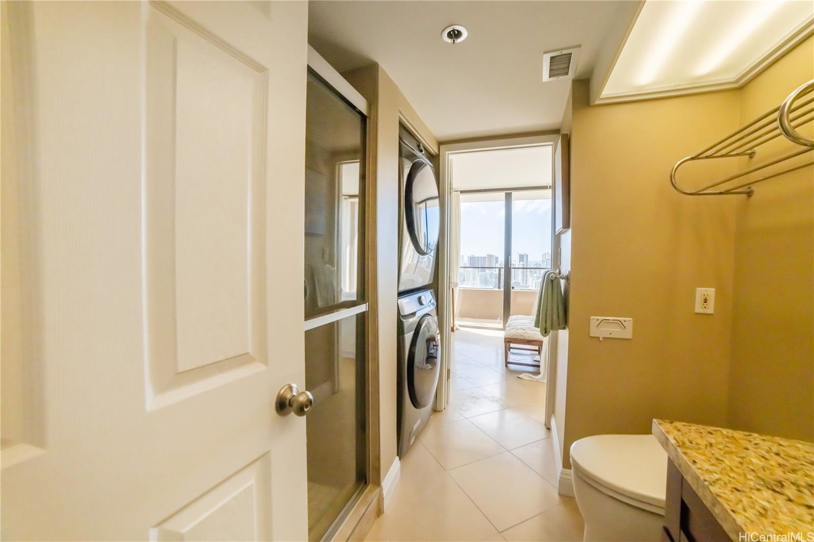 583 Kamoku Street  Unit 3705