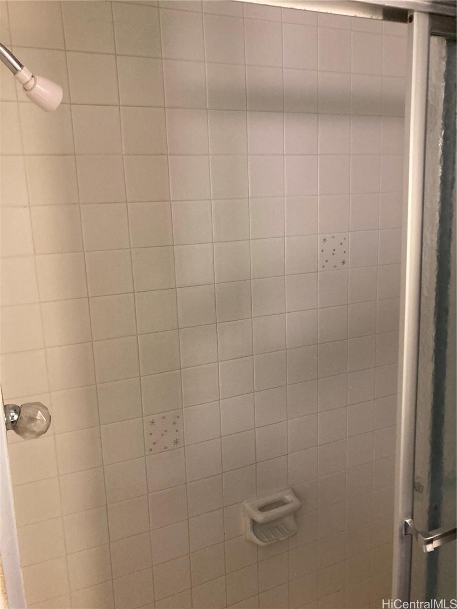 Photo 13 of 16