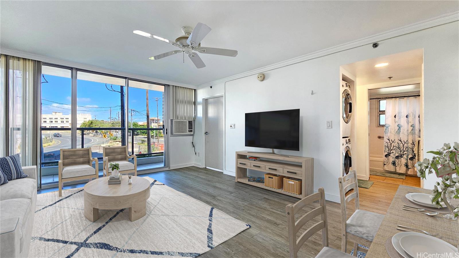 215 N King Street 210
