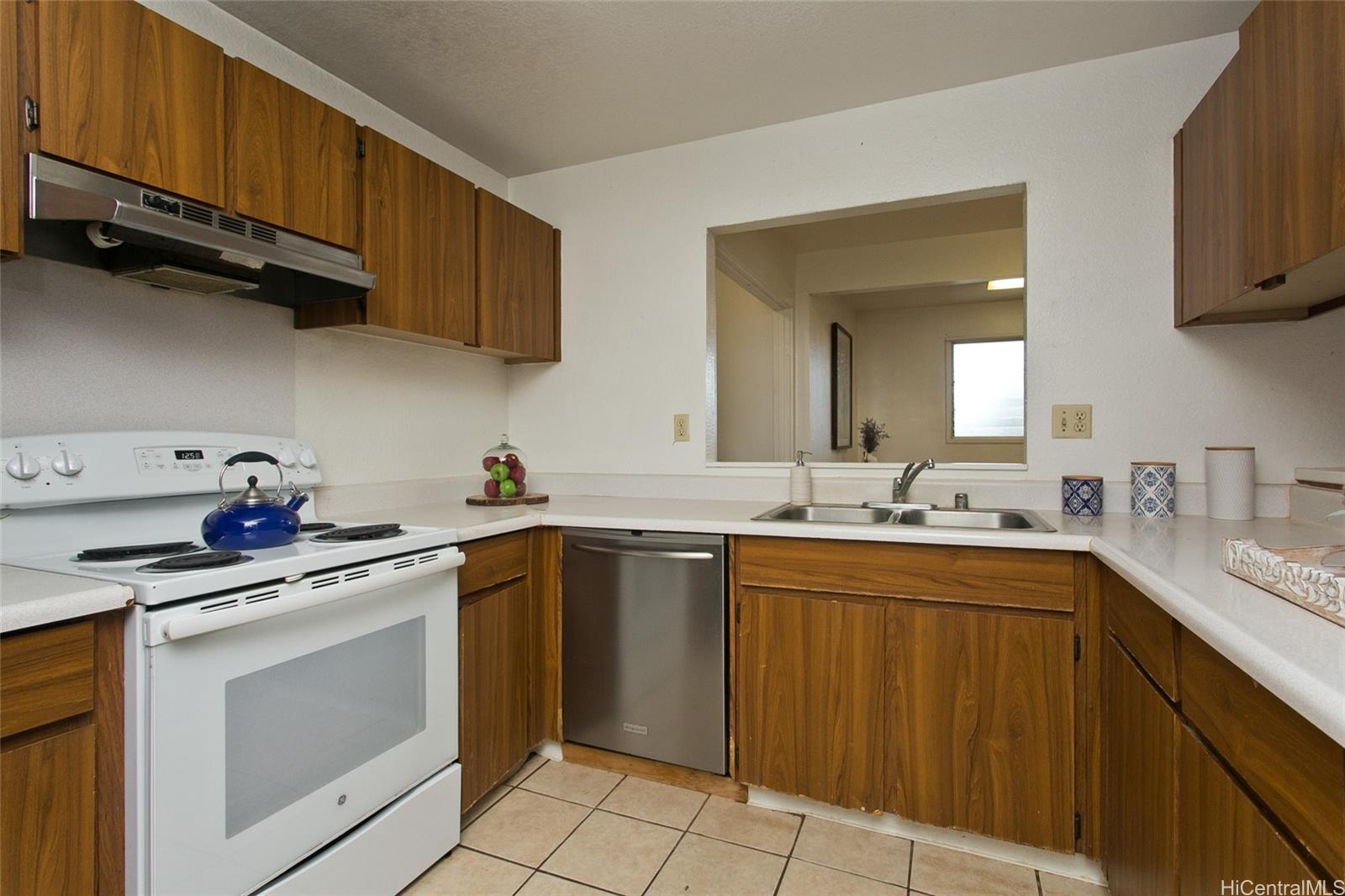 Photo 7 of 22