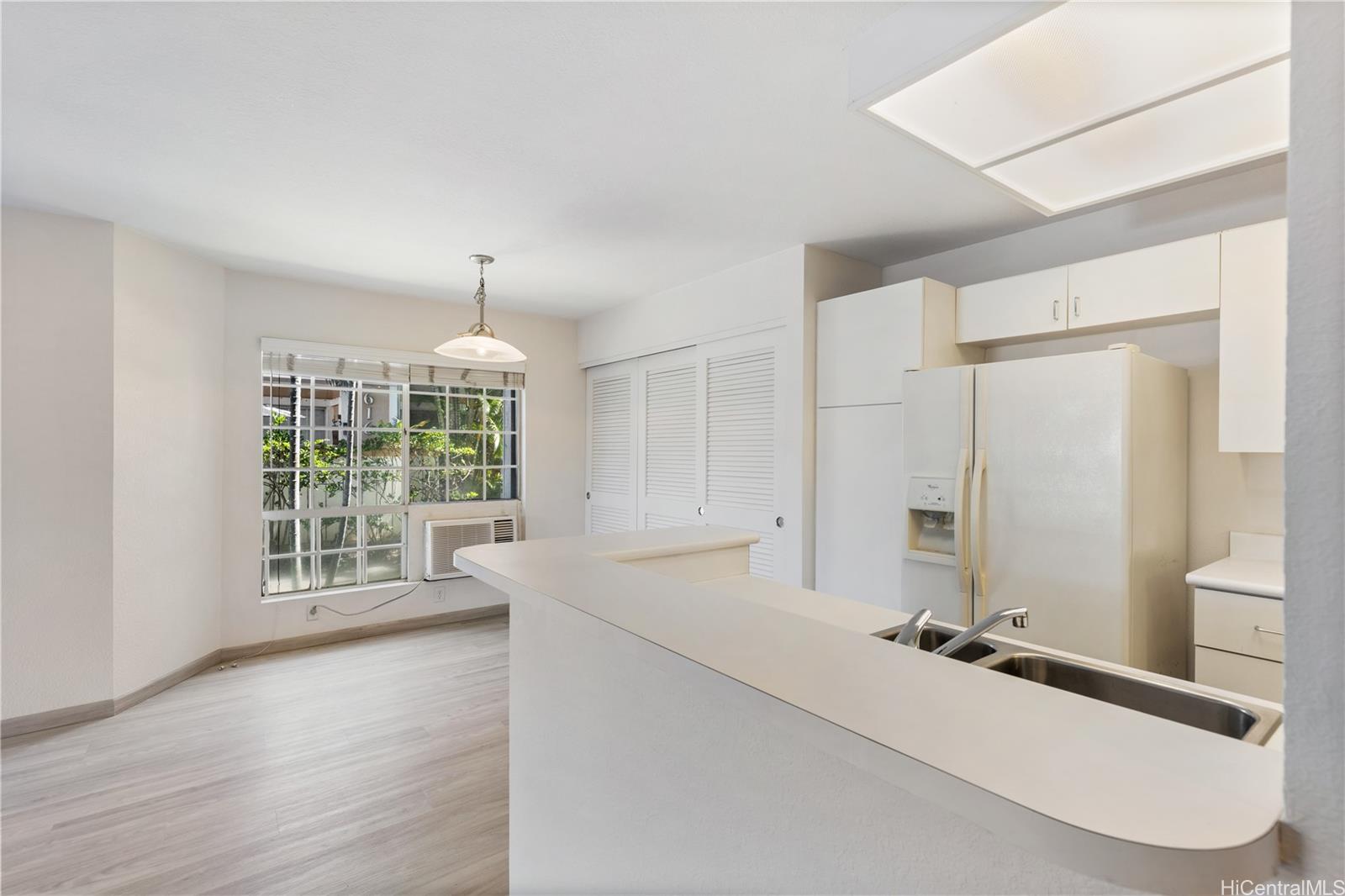 594 Mananai Place  Unit 21A