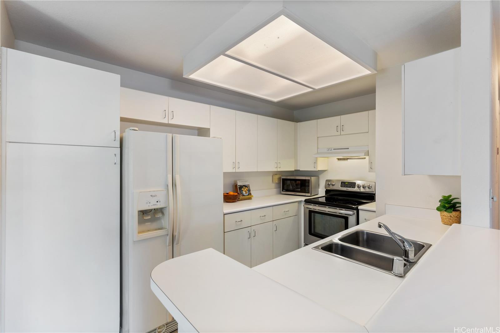 594 Mananai Place  Unit 21A