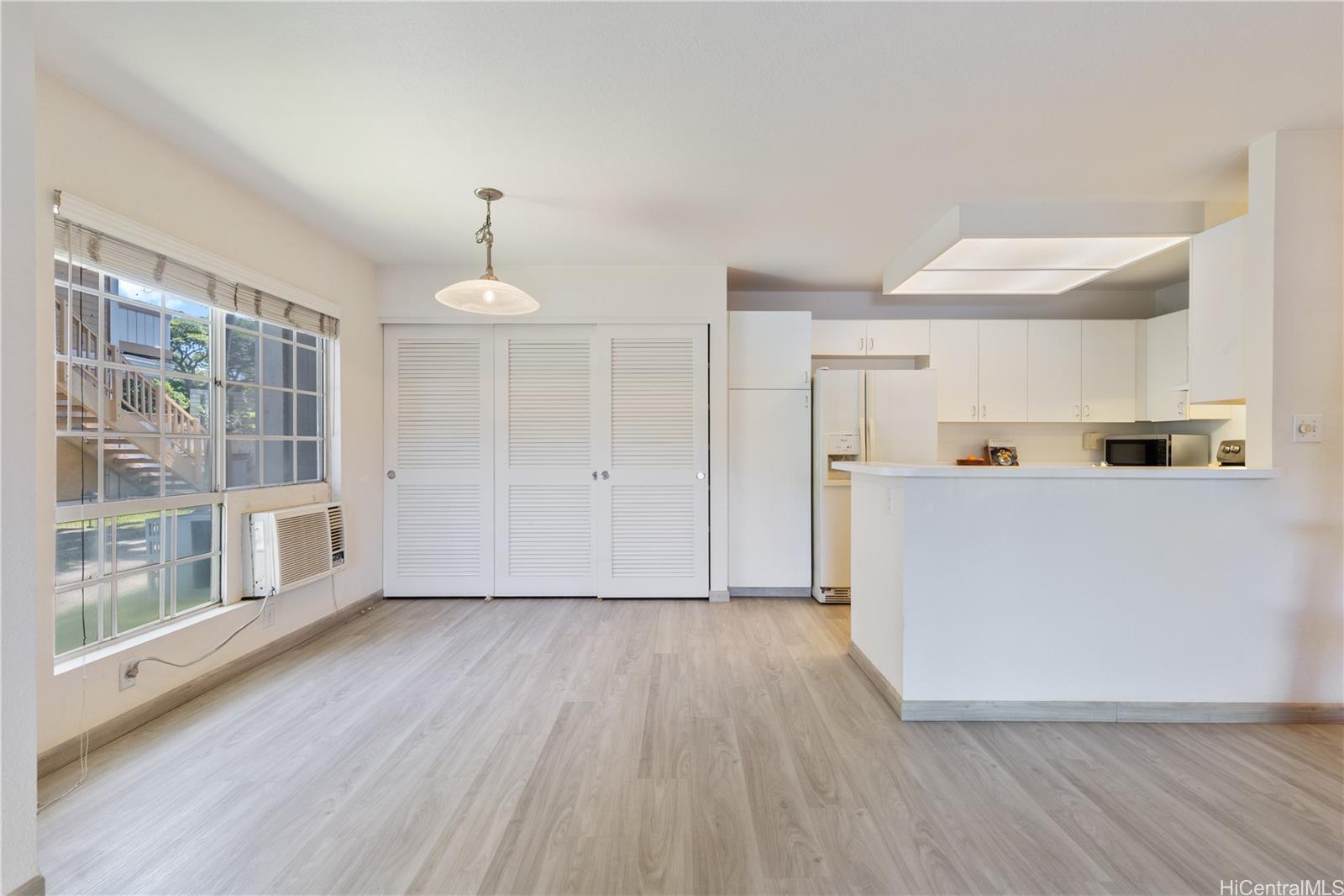 594 Mananai Place  Unit 21A
