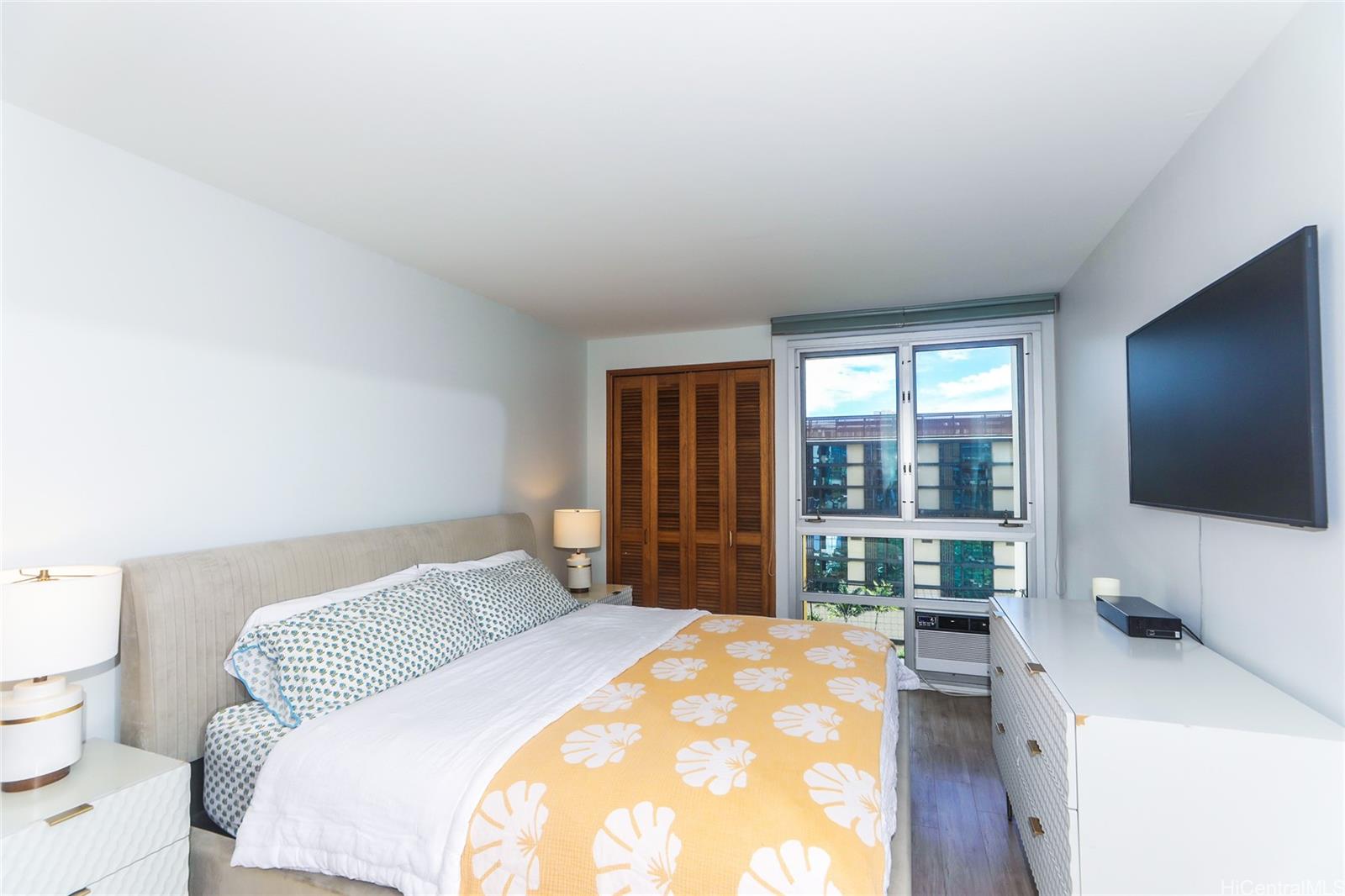 1350 Ala Moana Boulevard  Unit 1010
