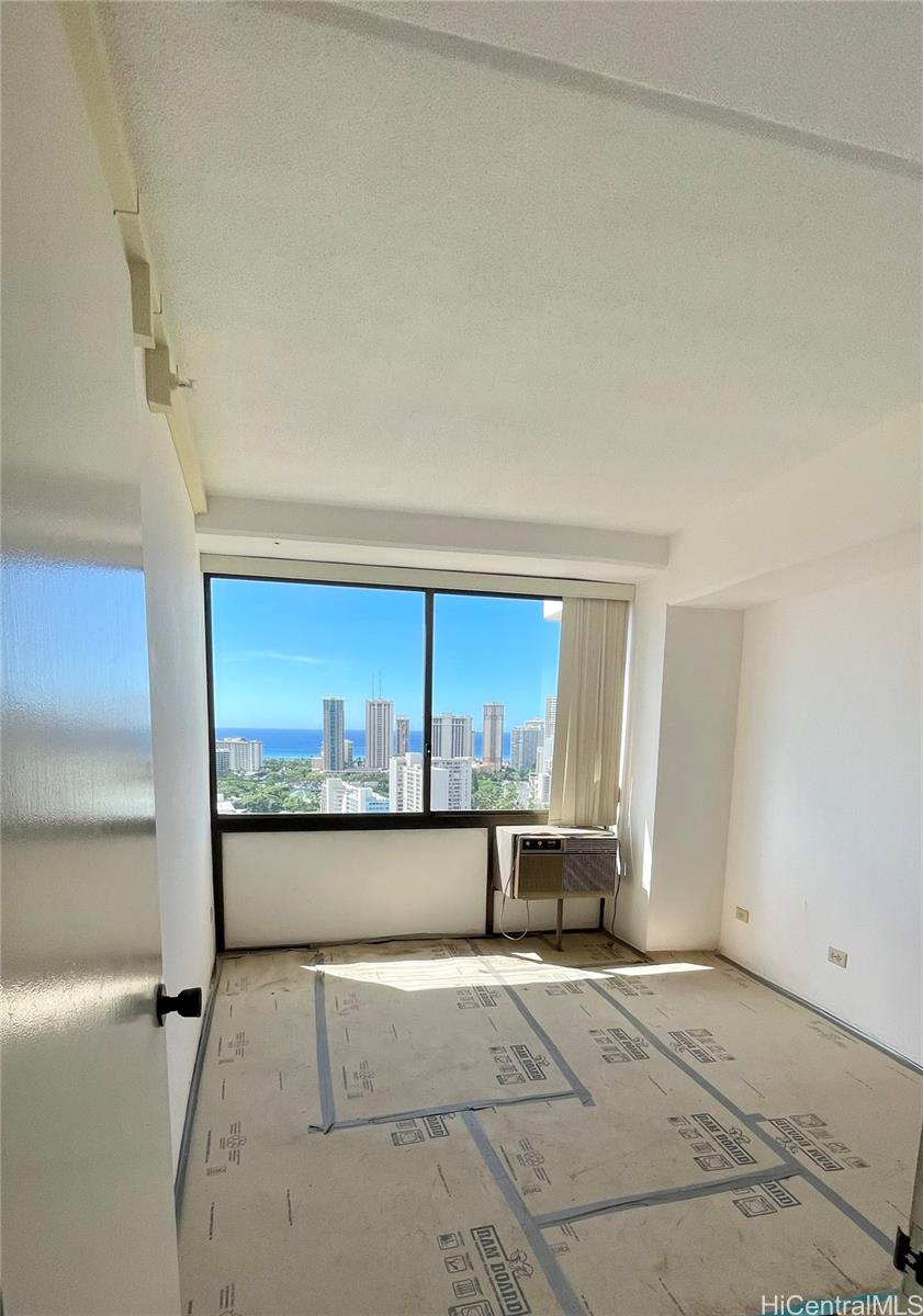 2333 Kapiolani Boulevard  Unit 2710
