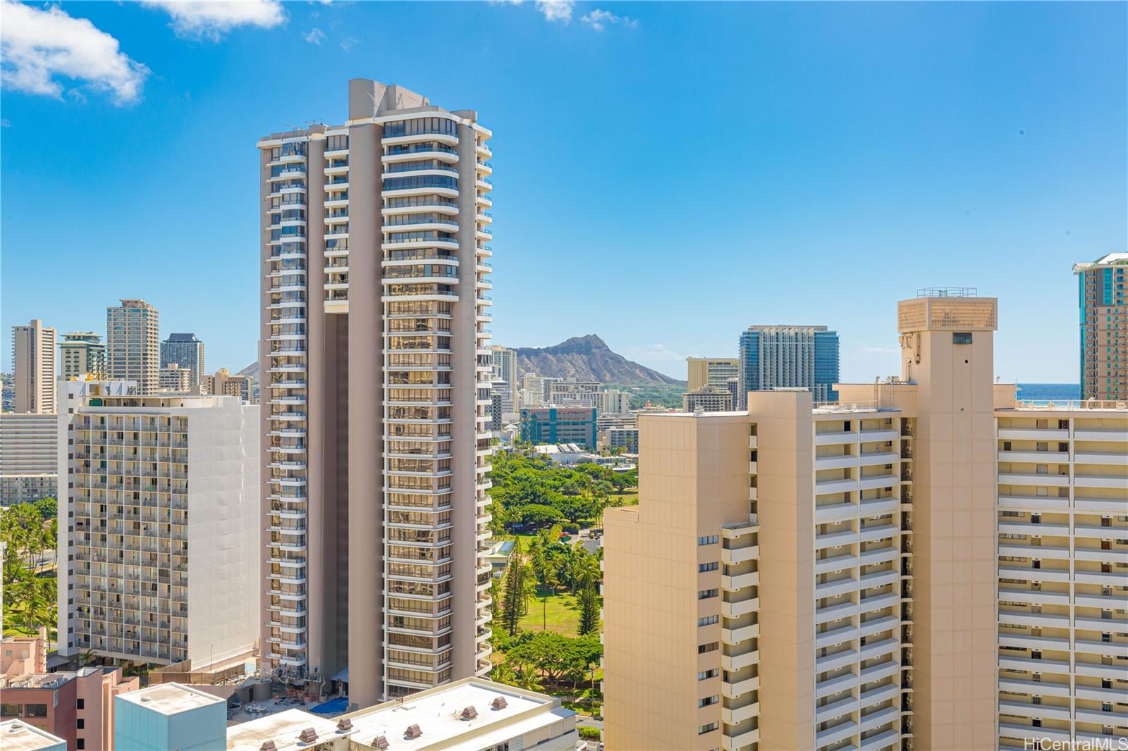 411 Hobron Lane 2709