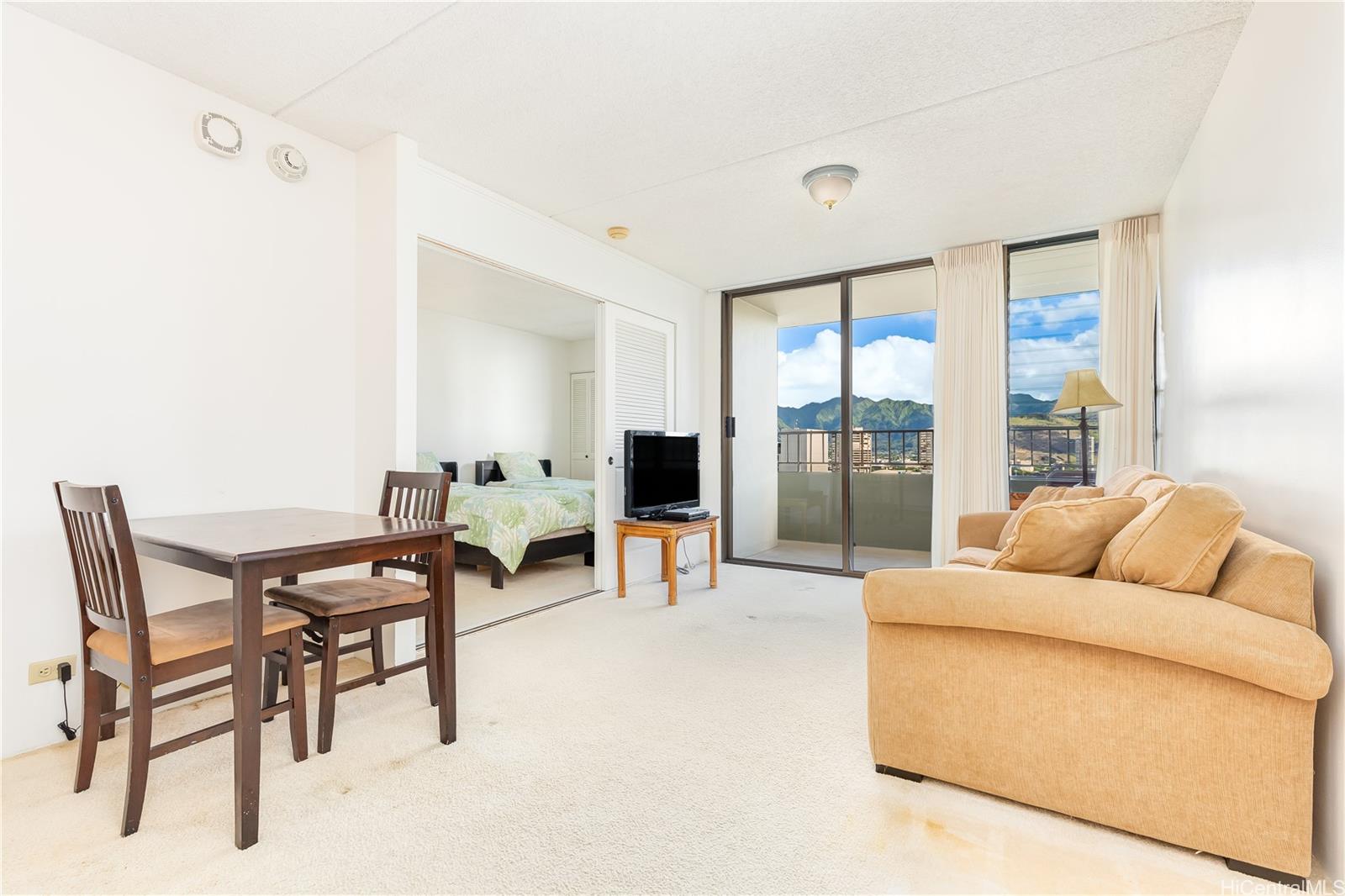 2240 Kuhio Avenue 3002