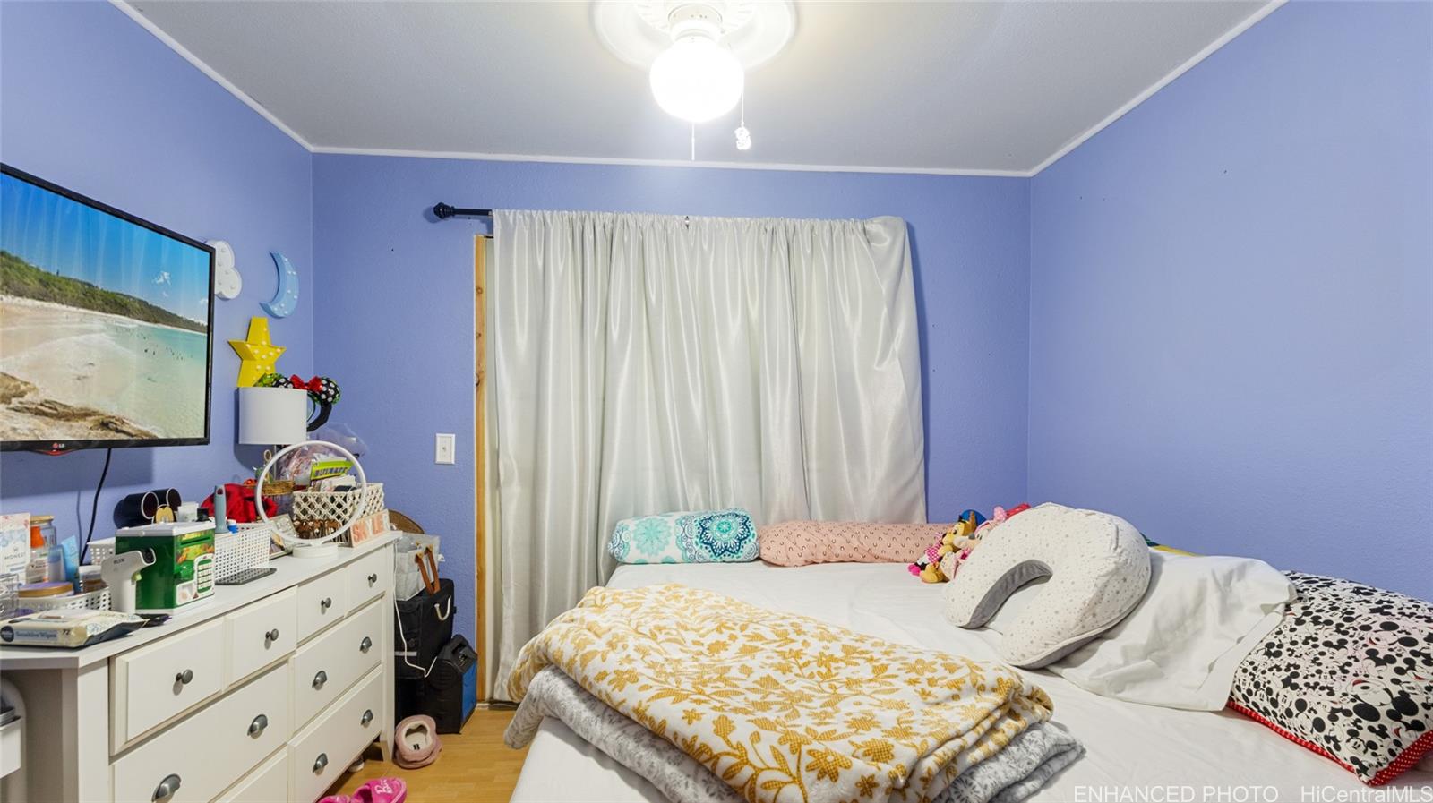 Photo 12 of 22