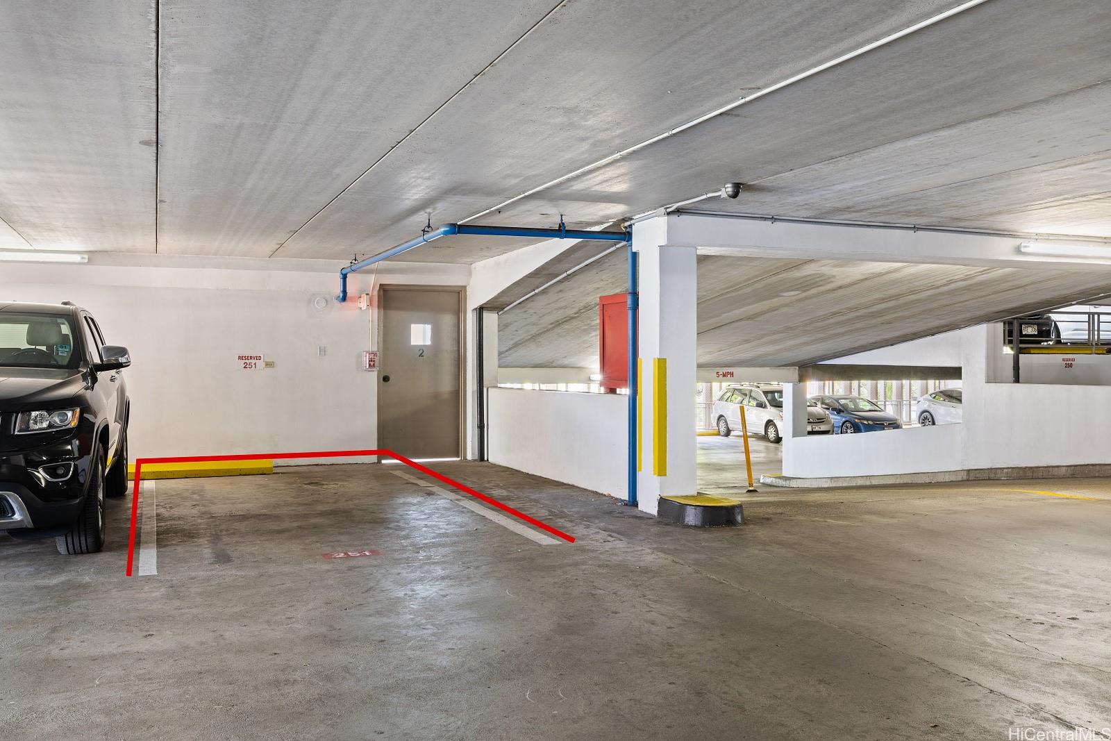 1212 Punahou Street  Unit 1206
