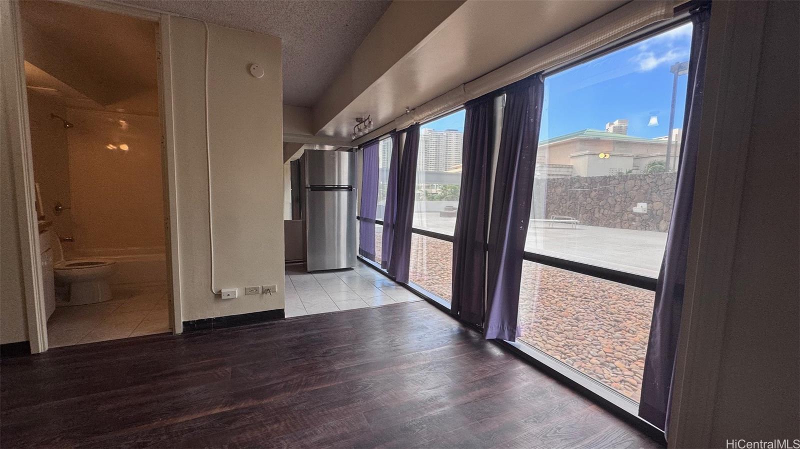 1750 Kalakaua Avenue 504