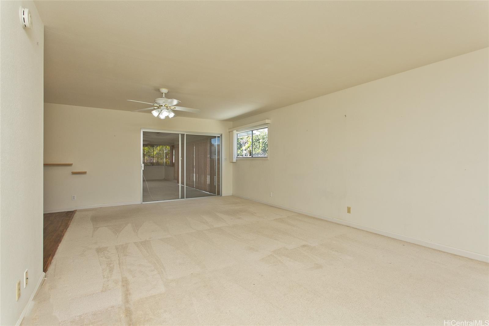 Photo 4 of 20