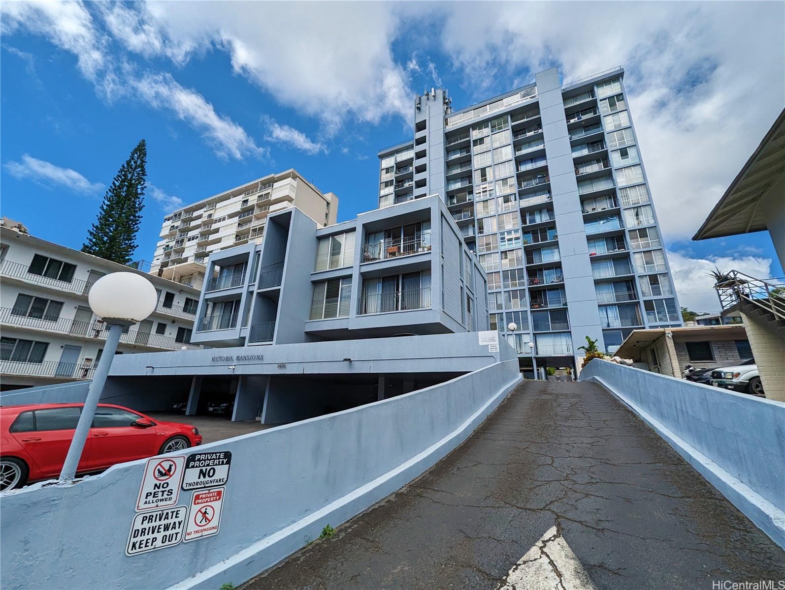 1456 Thurston Avenue A401