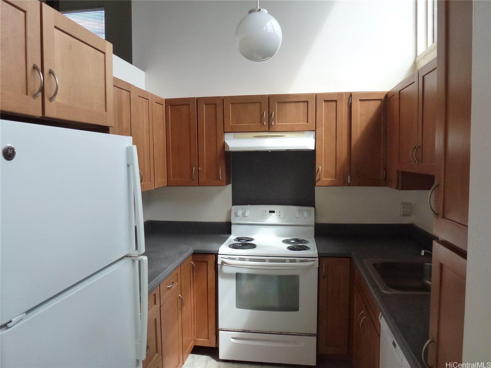 95-028 Kahoea Street  Unit 165