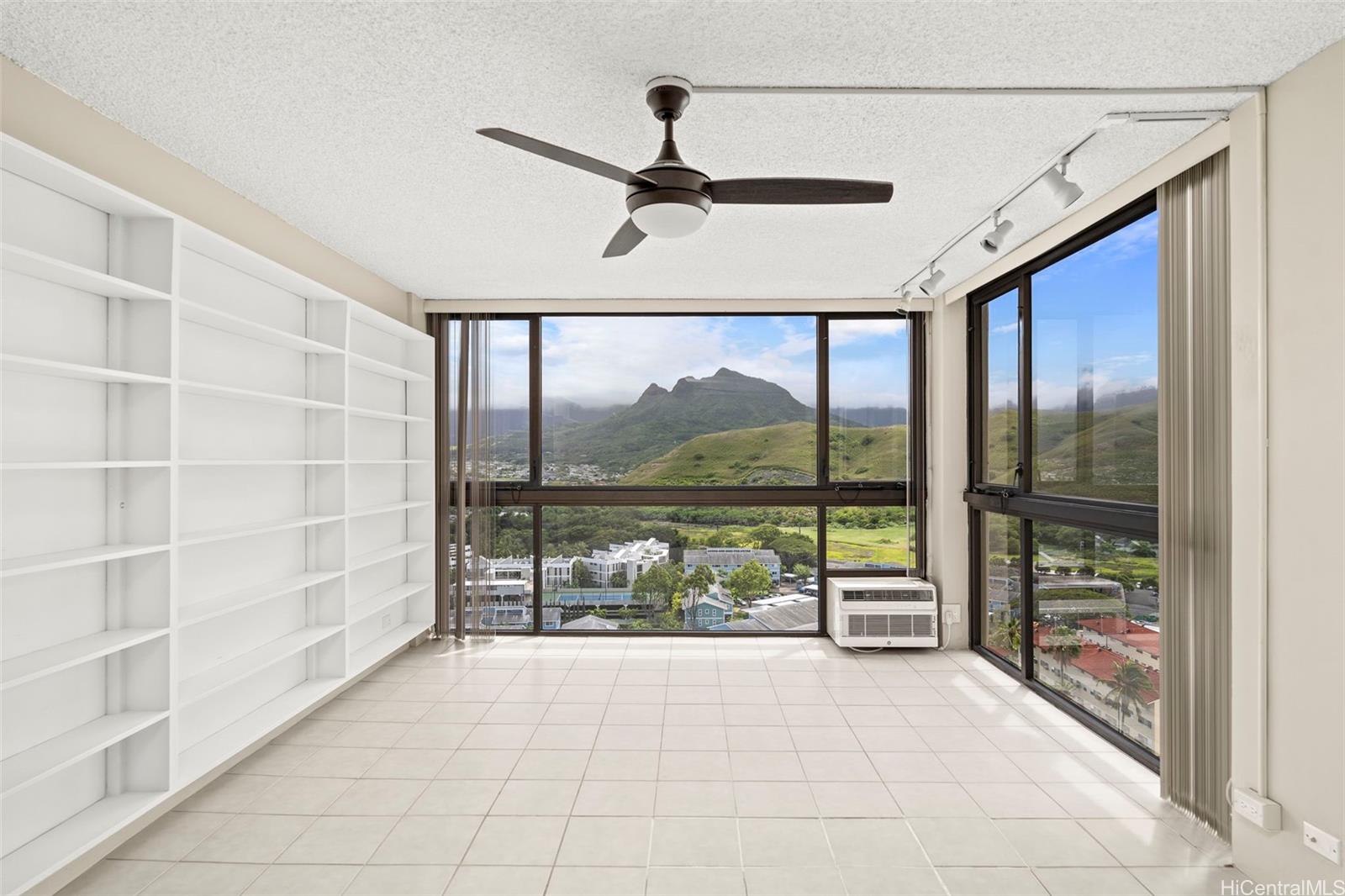322 Aoloa Street  Unit 1708