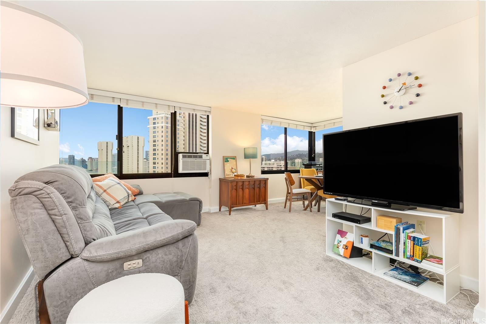 343 Hobron Lane  Unit 2701