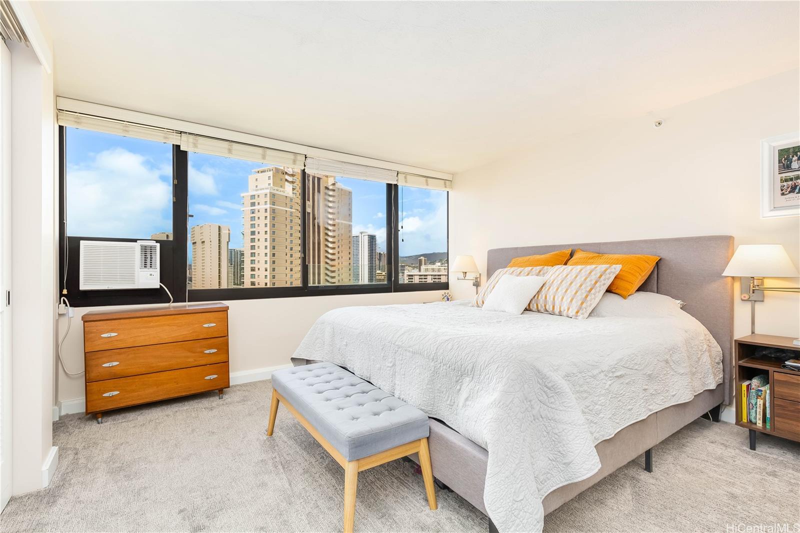 343 Hobron Lane  Unit 2701