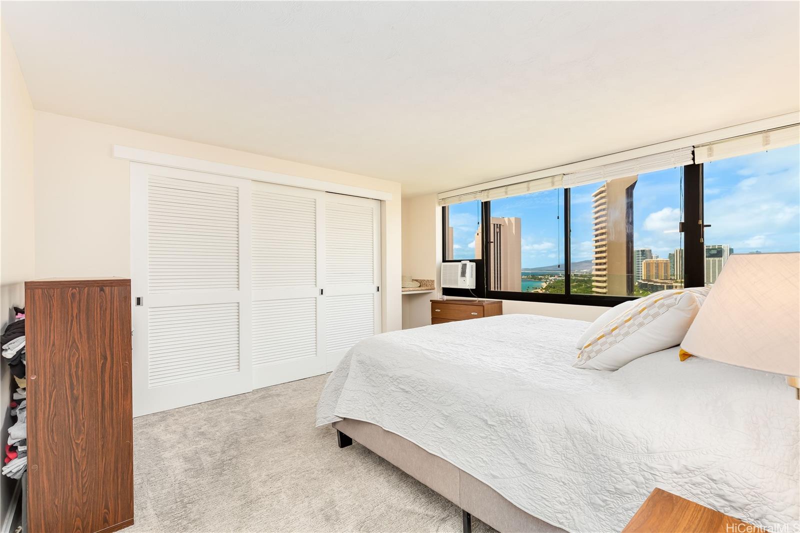 343 Hobron Lane  Unit 2701
