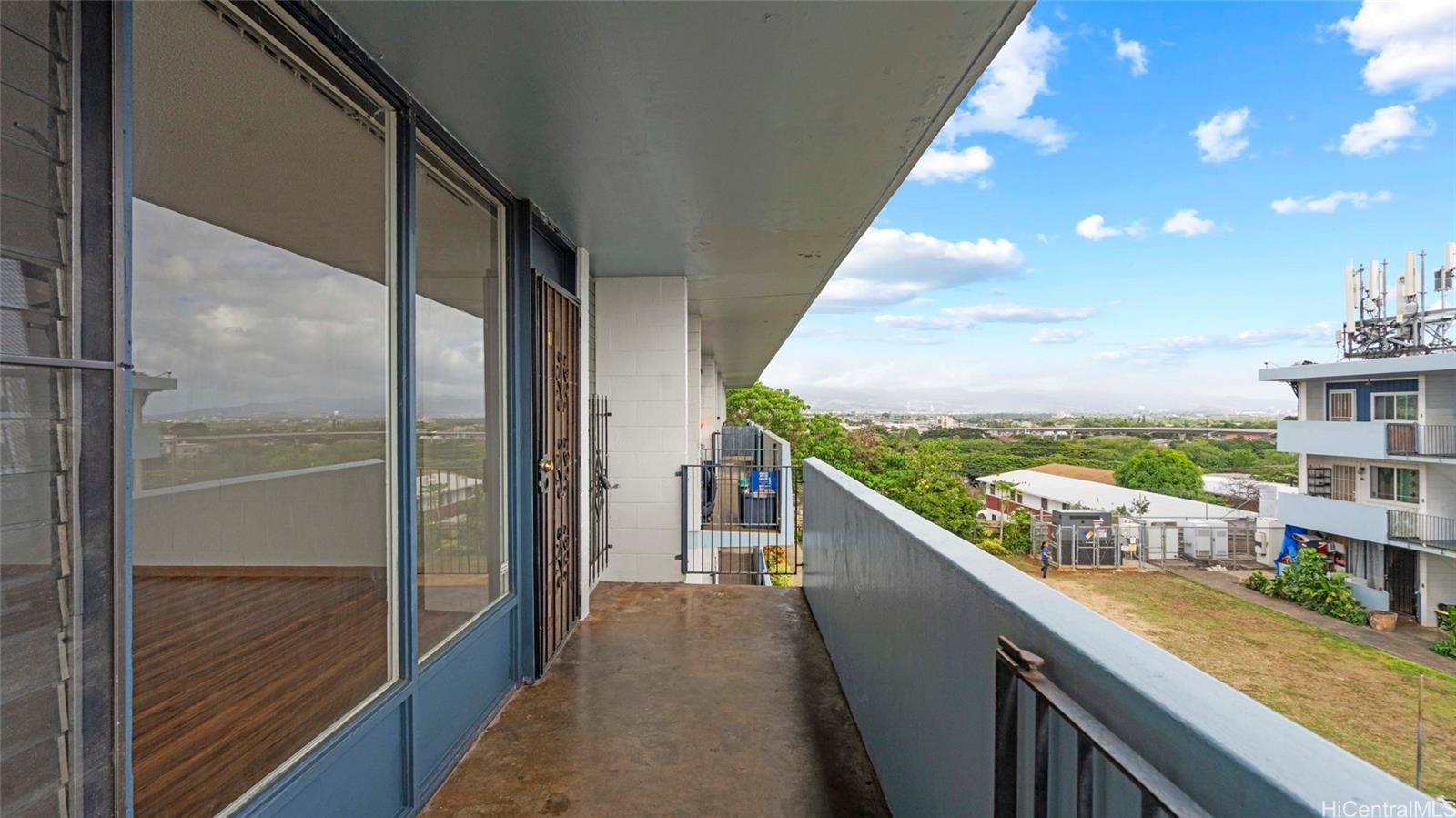 94-249 Waikele Road  Unit A304