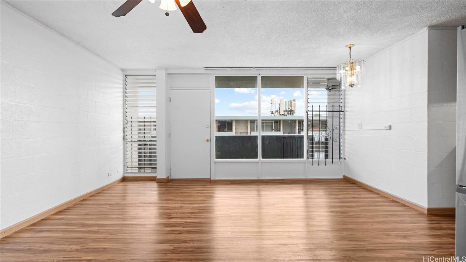 94-249 Waikele Road  Unit A304