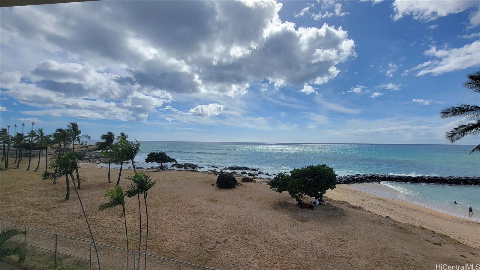 85-175 Farrington Highway B405