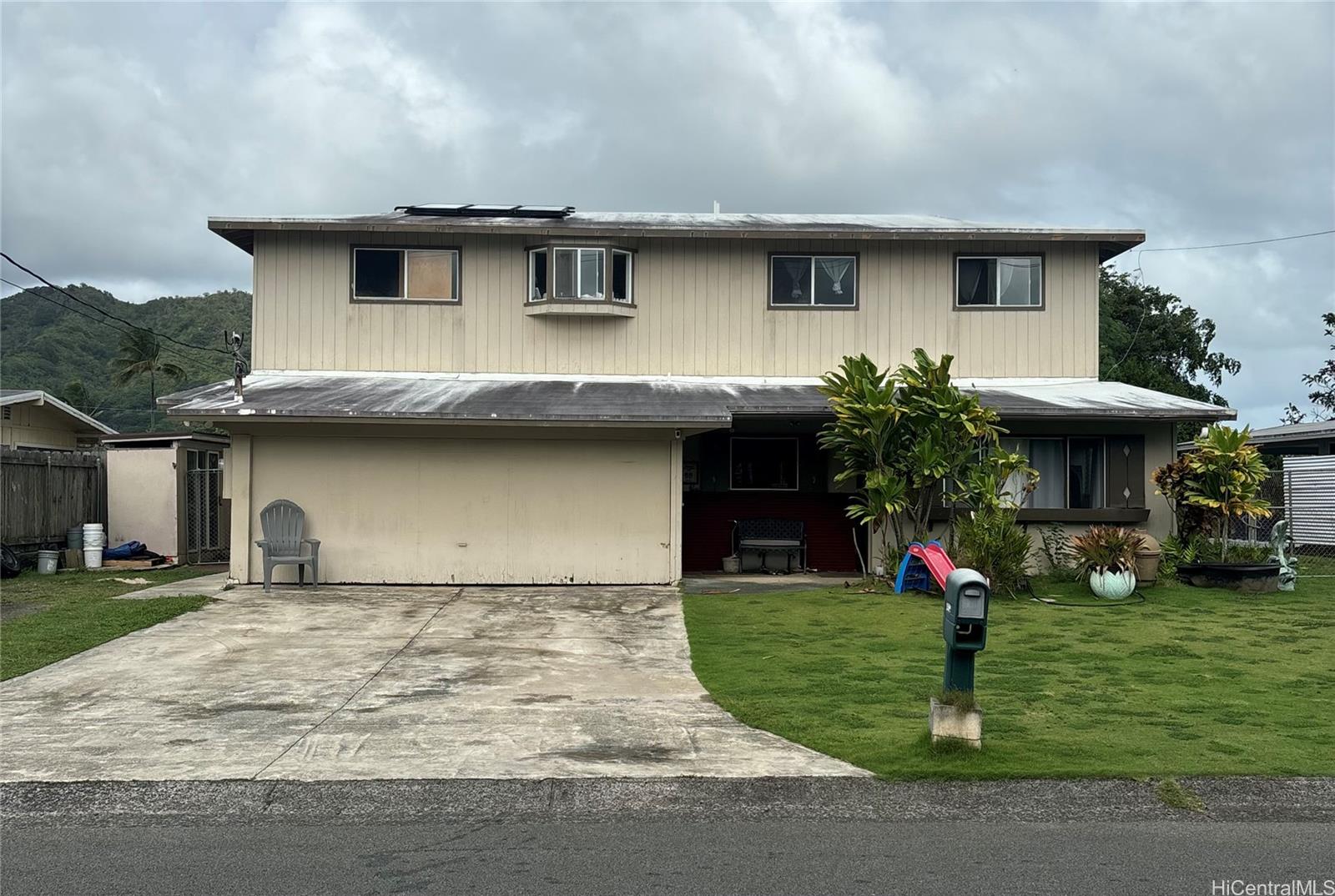 1564 Ulupuni Street