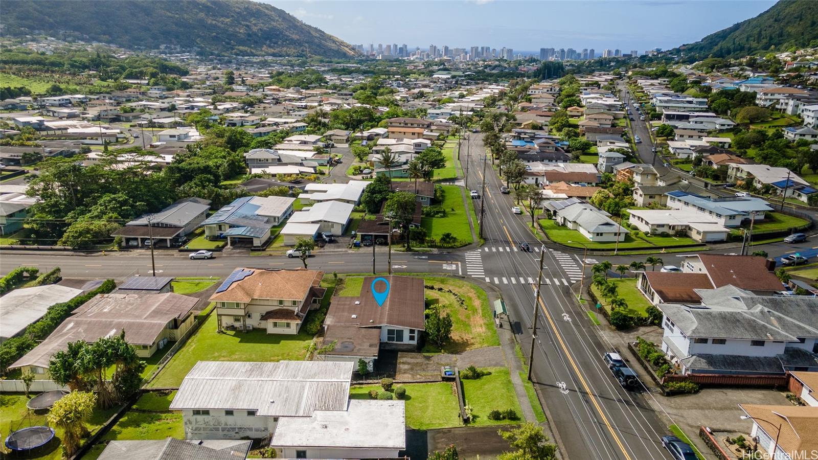 3489 Manoa Road