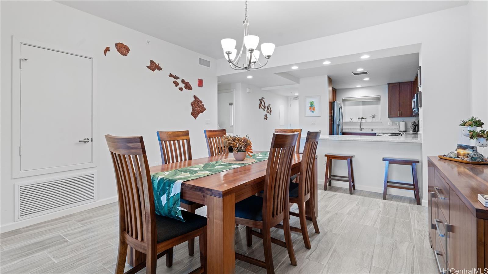 361 Kailua Road  Unit 8205