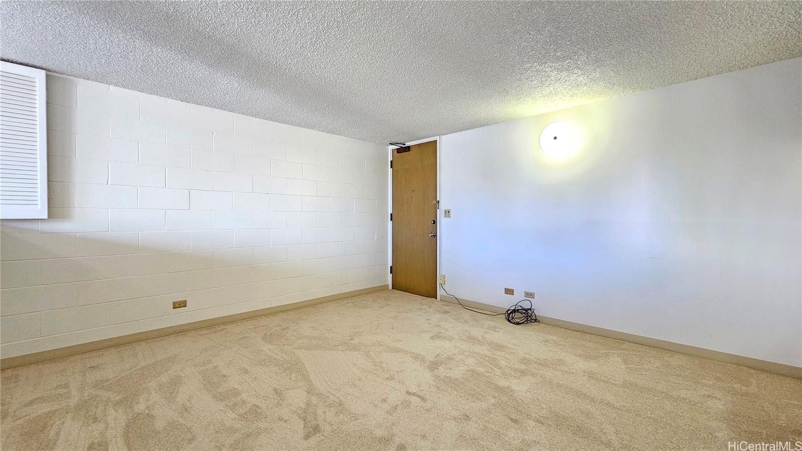 Photo 6 of 22