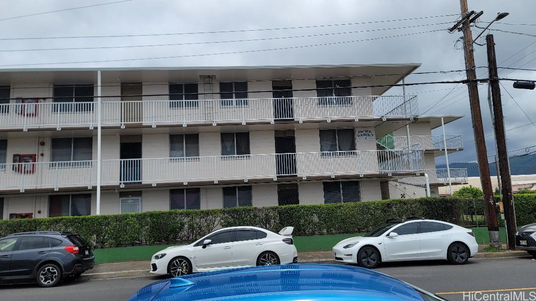 720 Waiakamilo Road 220