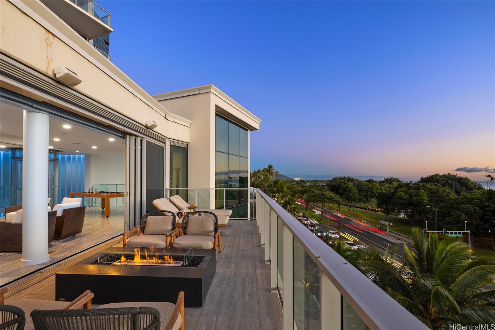 1118 Ala Moana Boulevard  Unit 1