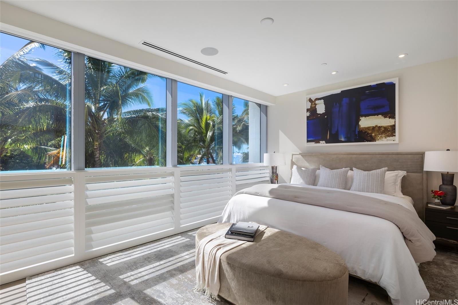 1118 Ala Moana Boulevard  Unit 1
