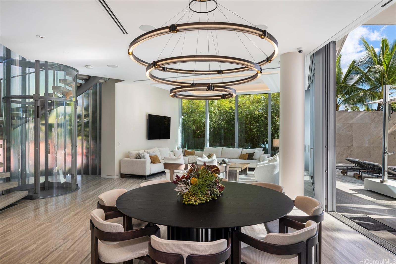 1118 Ala Moana Boulevard  Unit 1