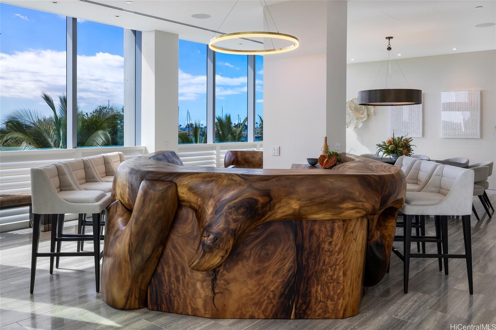 1118 Ala Moana Boulevard  Unit 1