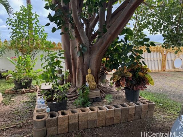 Photo 18 of 21