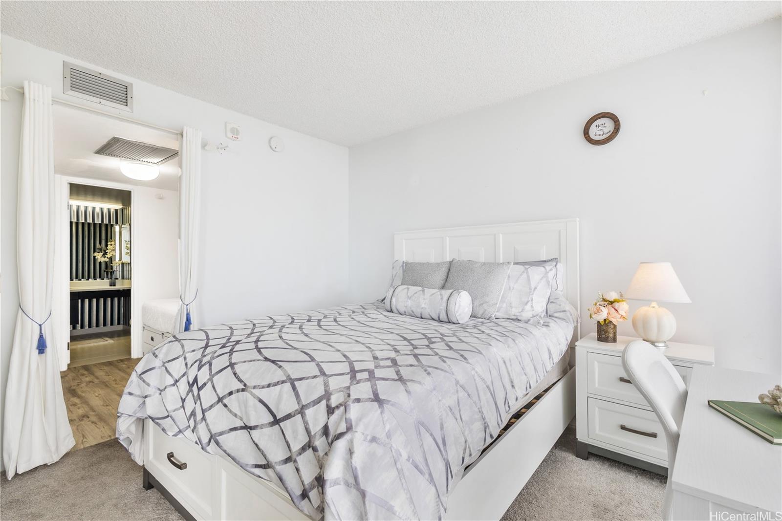 84-680 Kili Drive  Unit 1008