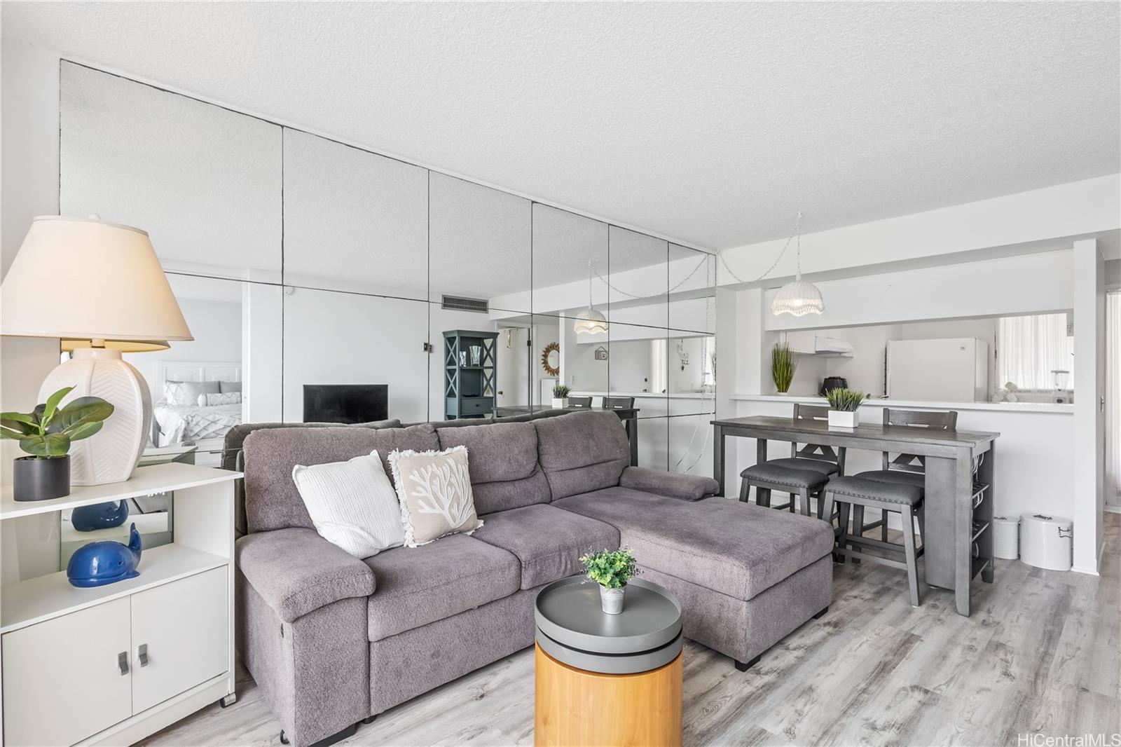 84-680 Kili Drive  Unit 1008
