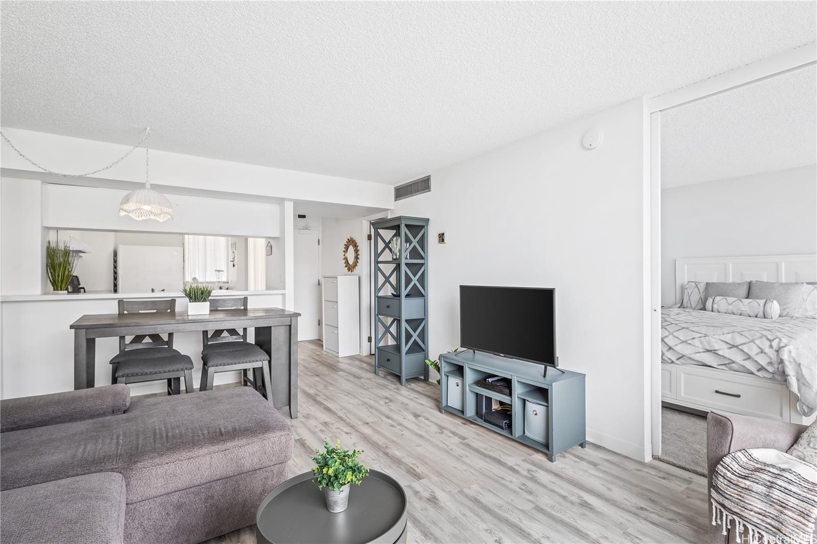 84-680 Kili Drive  Unit 1008