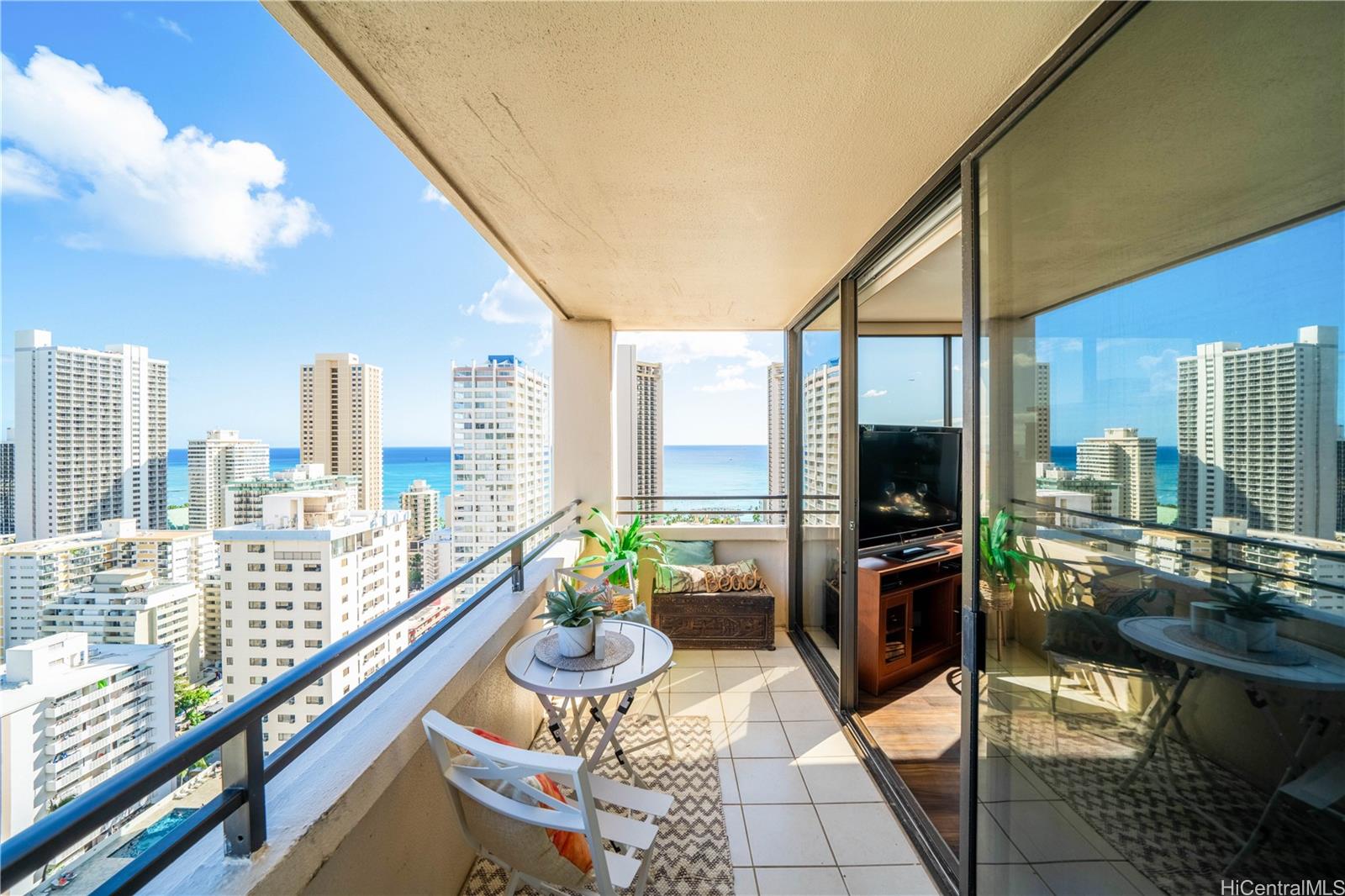 2410 Cleghorn Street  Unit 2803