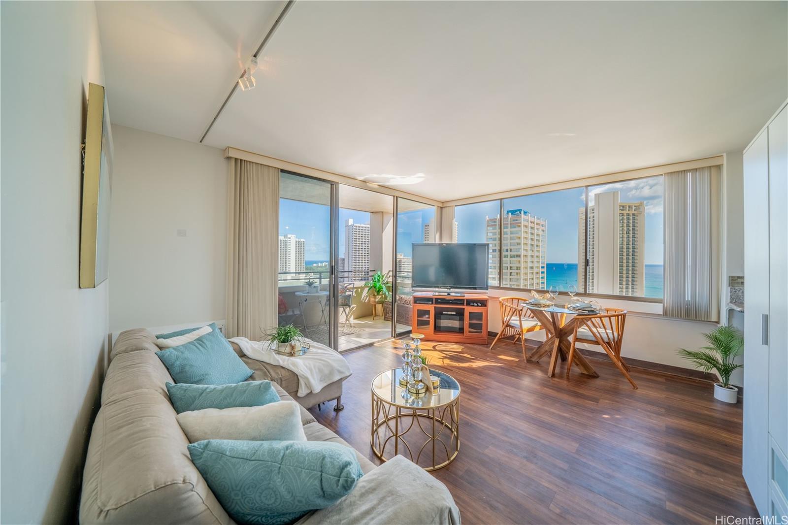 2410 Cleghorn Street  Unit 2803