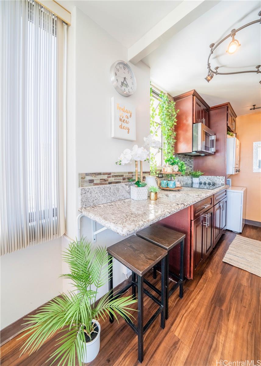 2410 Cleghorn Street  Unit 2803