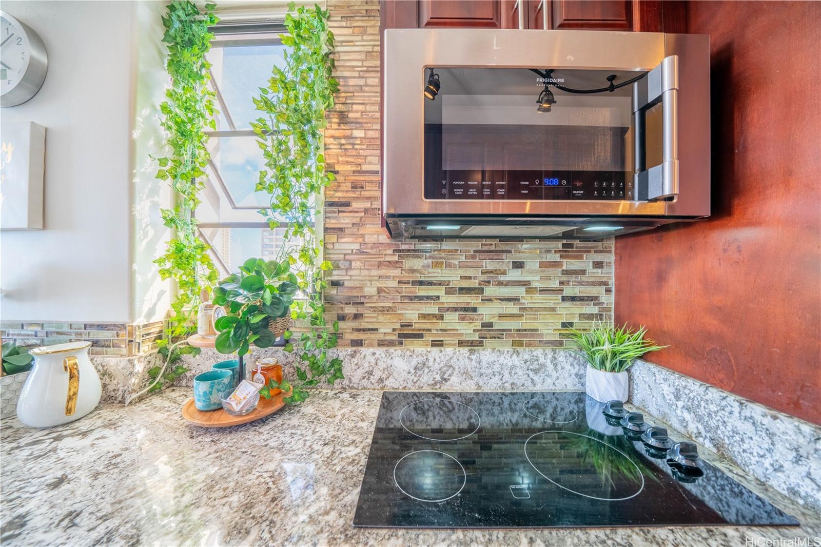 2410 Cleghorn Street  Unit 2803
