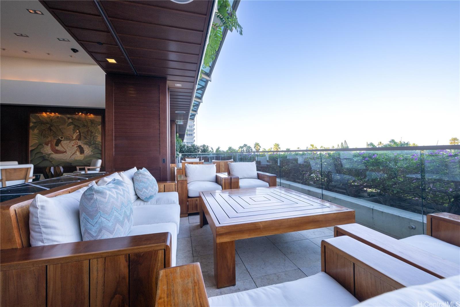 223 Saratoga Road  Unit 2005