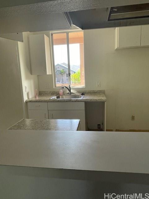 Photo 3 of 15