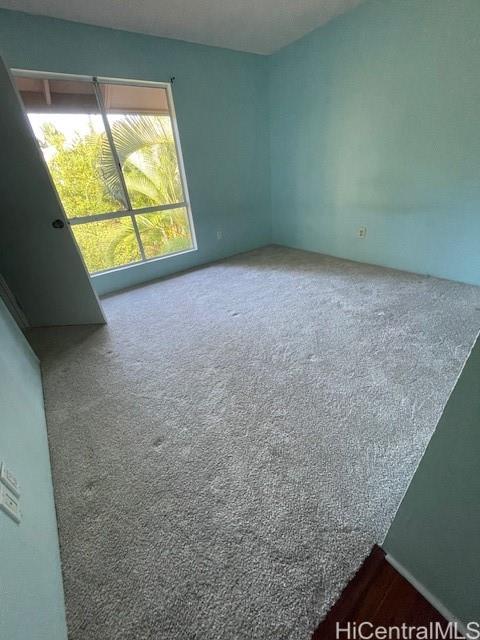 Photo 9 of 15