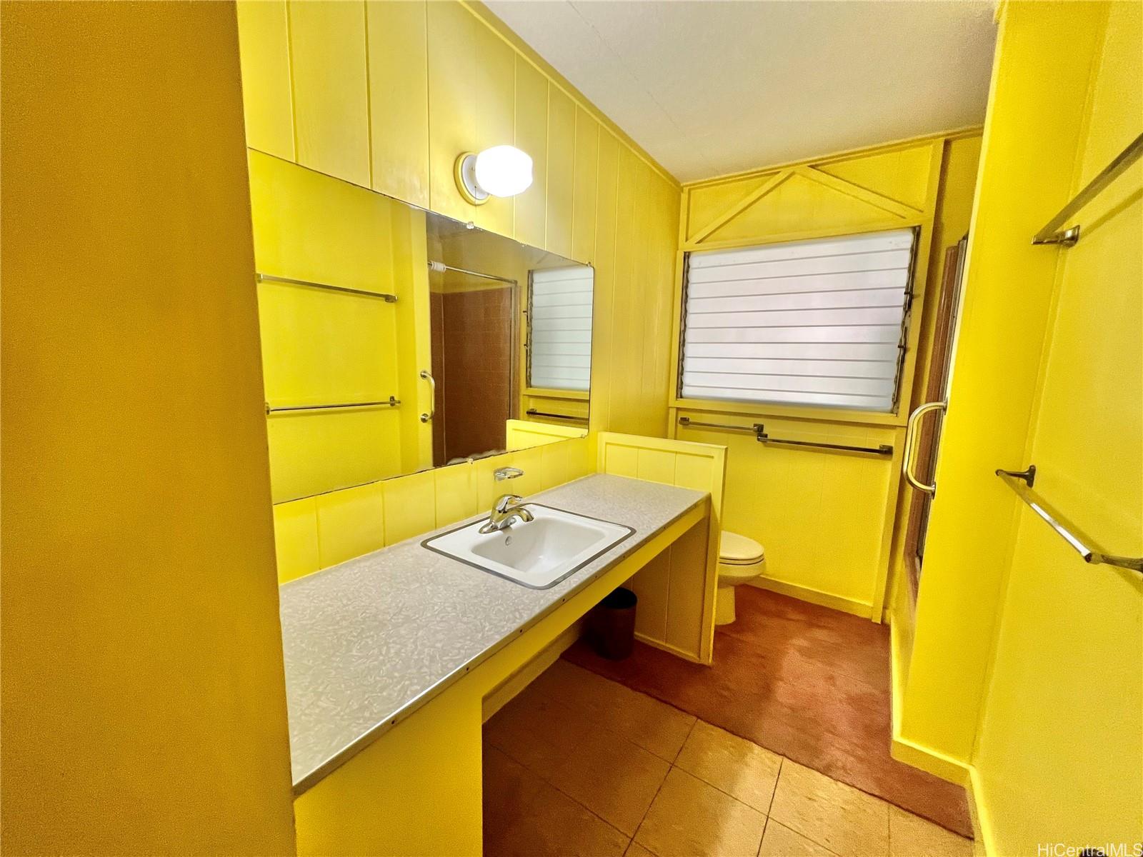 Photo 8 of 22