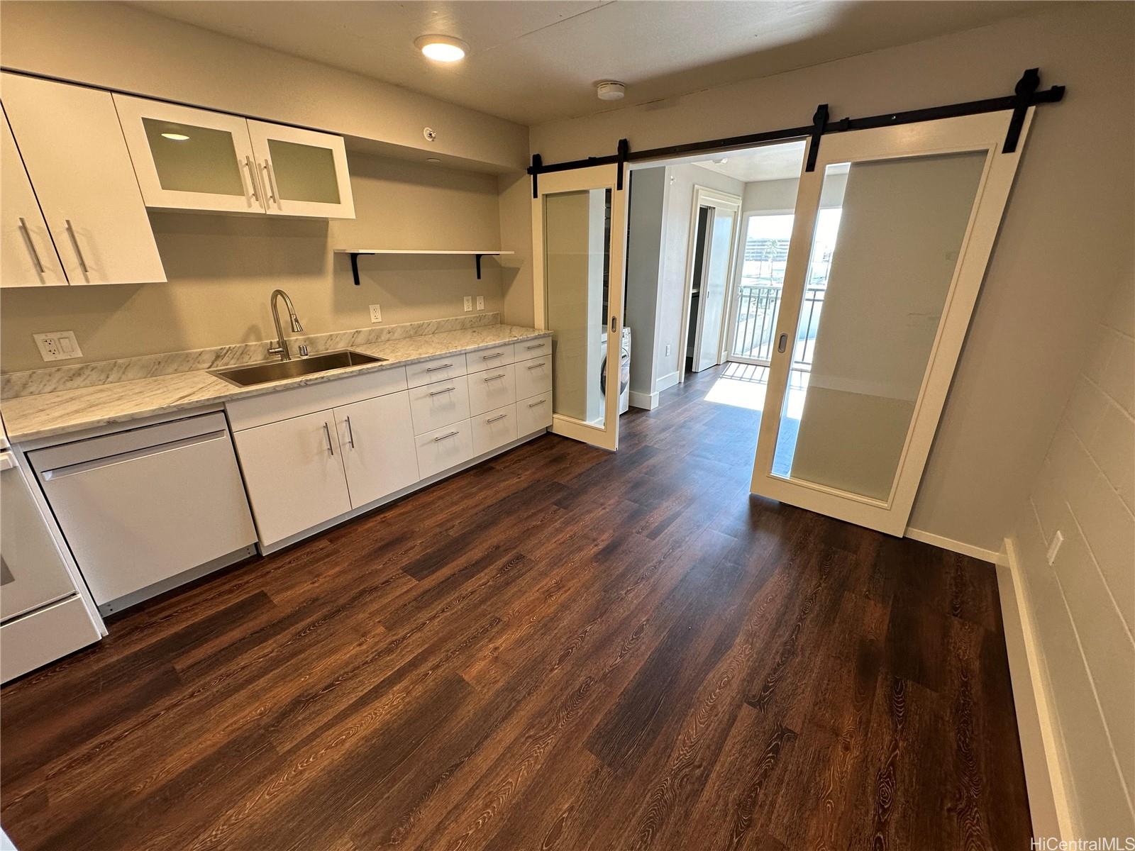 803 Waimanu Street  Unit 423