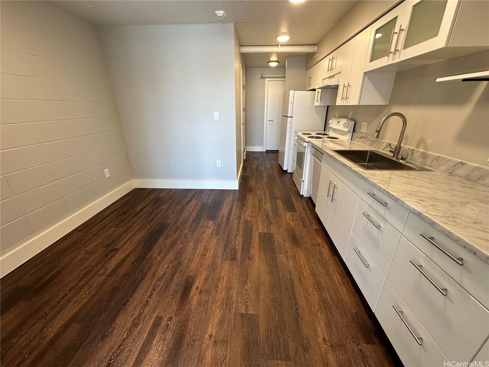 803 Waimanu Street  Unit 423