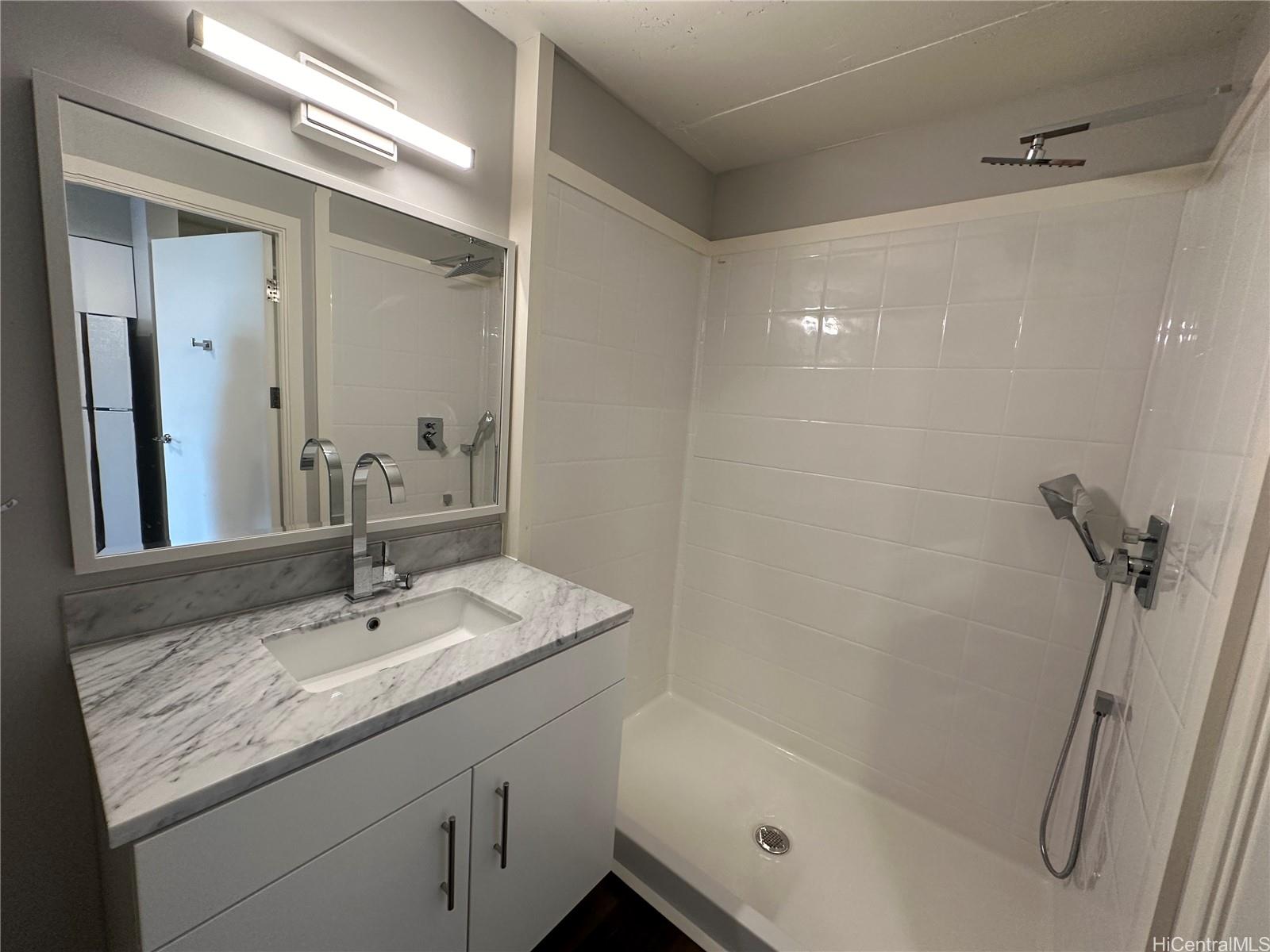 803 Waimanu Street  Unit 423